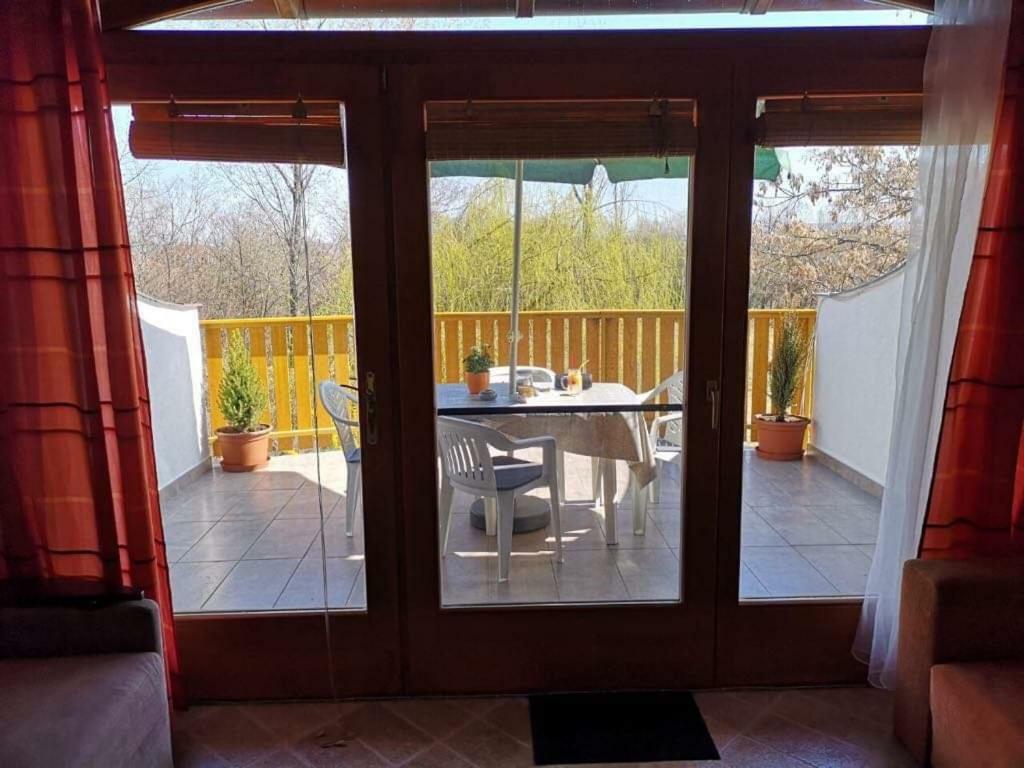 Horvath Apartman Fonyod Lägenhet Exteriör bild