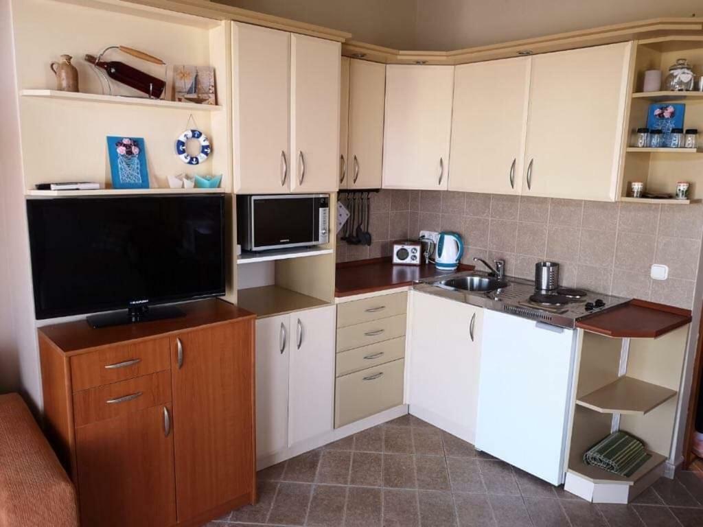 Horvath Apartman Fonyod Lägenhet Exteriör bild